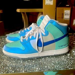 Blue Nike Dunks